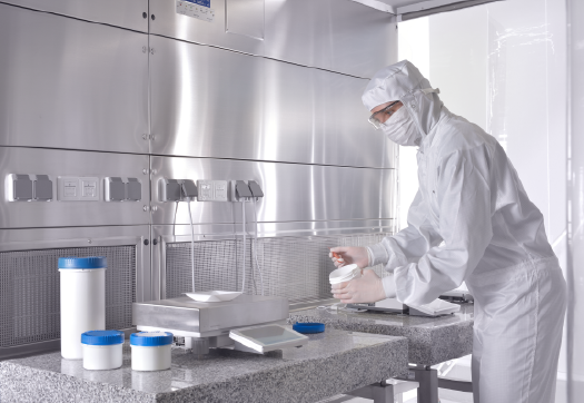 Customized production of cell culture media and feeds